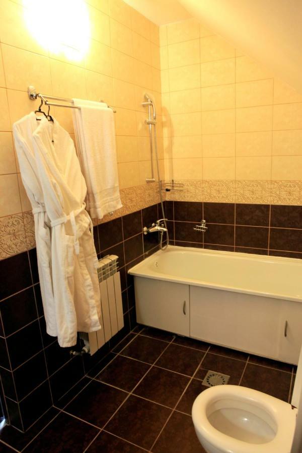 Hotel Westa Minsk Extérieur photo